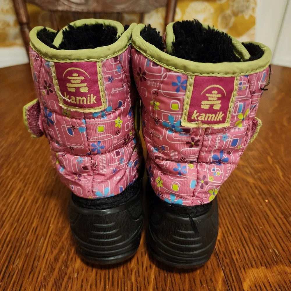Girls Kamik Snow‎ Boots Size 9 Rubber Sole Snowbug2 Faux Fur Fleece Lined Warm